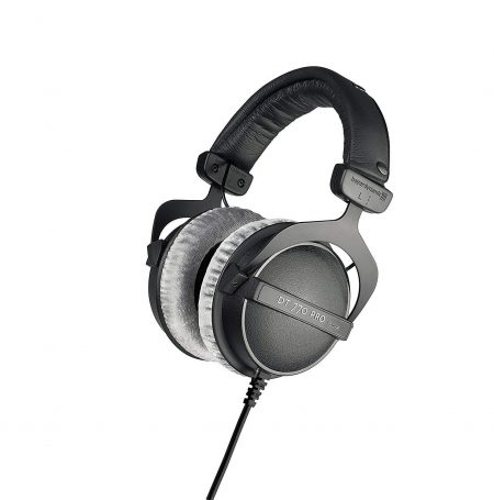 最好的过耳耳机 -  Beyerdynamic DT 770 Pro Studio耳机